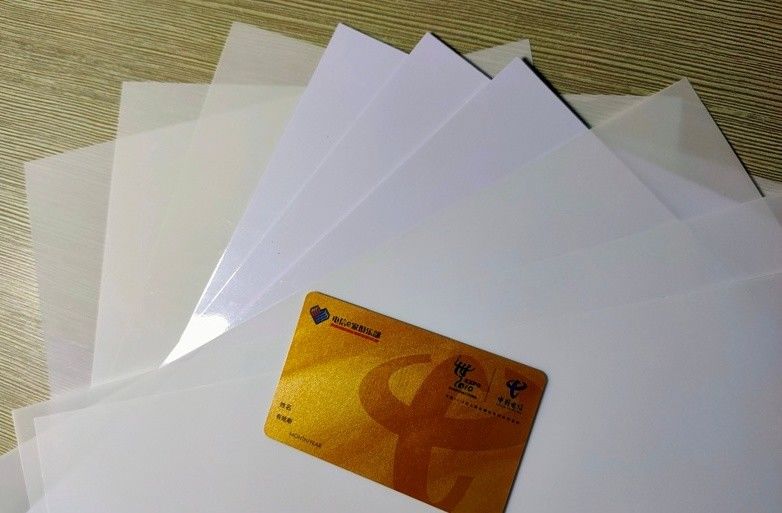PVC Inkjet A4 φύλλο PVC Inkjet μη ελασματοποίησης που τίθεται άσπρο για την κάρτα A4 ταυτότητας